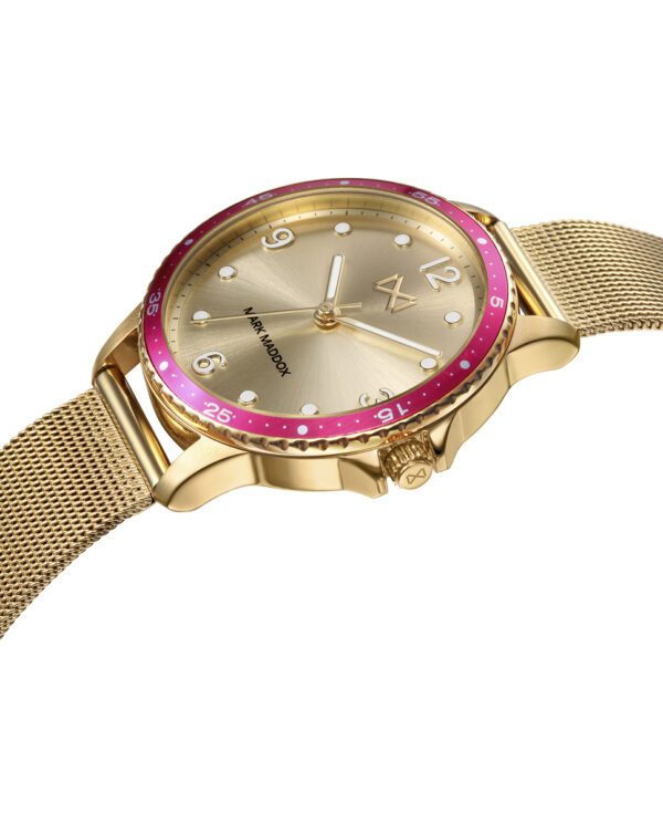 reloj mark maddox dorado imagen mujer