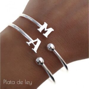 brazalete inicial personalizado imagen