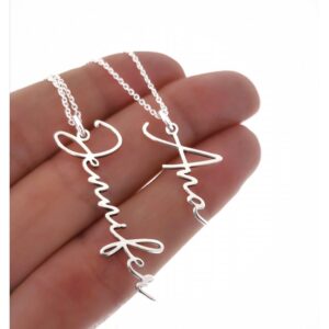 gargantilla nombre vertical imagen