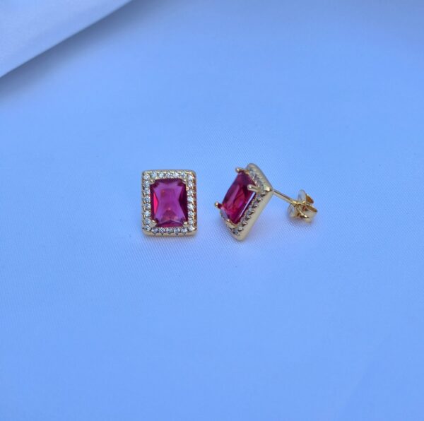 Pendientes Pure Vintage Cuadrado Rubi Gold
